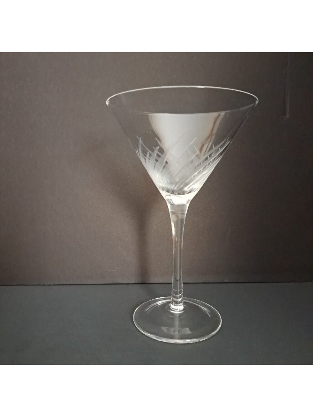 Etched Swirl Cut Martini Cocktail Glass 7.25" Tall Clear Crystal Barware Vintage